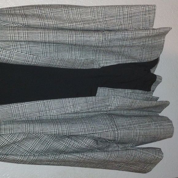 Arula Black and White Plaid Blazer C/3X - Picture 3 of 7